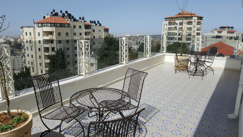 Lavender Boutique Hotel Рамалла Экстерьер фото