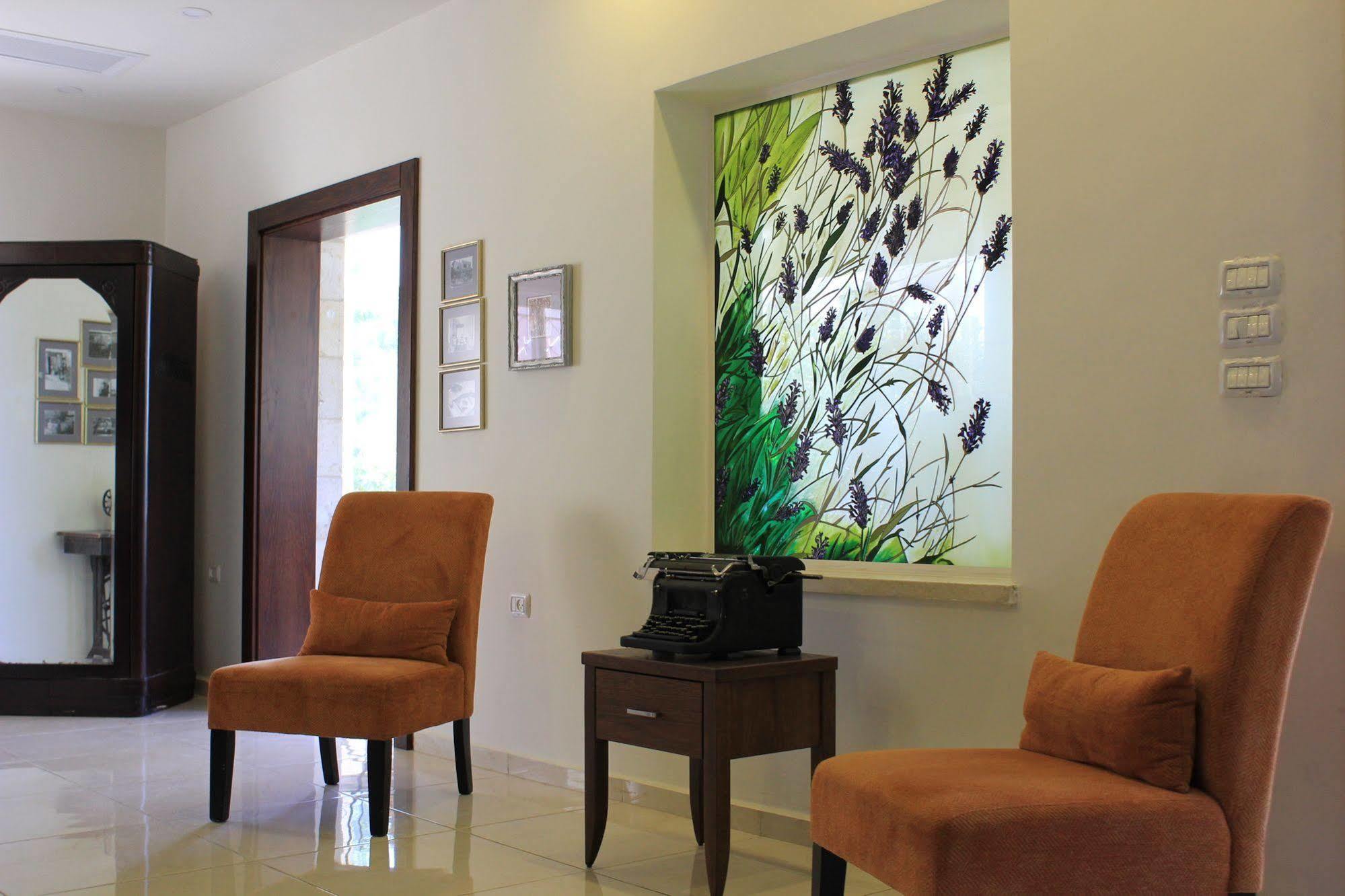 Lavender Boutique Hotel Рамалла Экстерьер фото